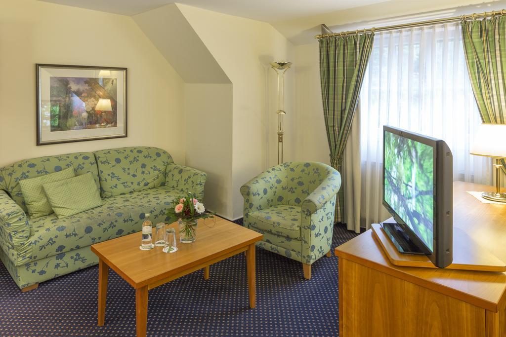 Landhotel Hirschen Oberwolfach Esterno foto